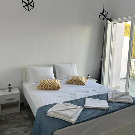 Pefki 리메나리아